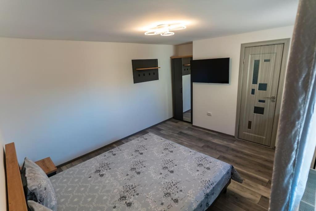 Apartament La Bebe 3 Hunedoara Zewnętrze zdjęcie